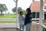 KHEL02045